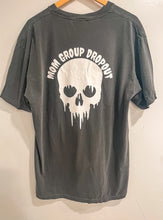 Load image into Gallery viewer, Mom group dropout tee
