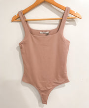 Load image into Gallery viewer, Mauve body suit

